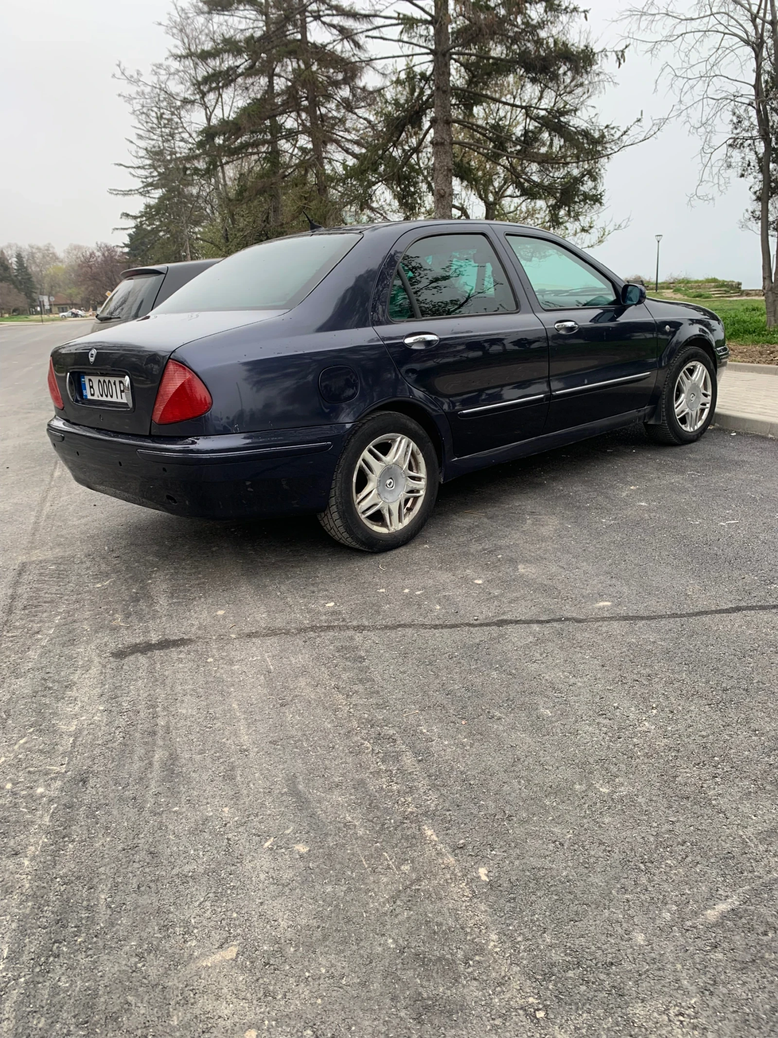 Lancia Lybra 2.4JTD 140HP - изображение 2