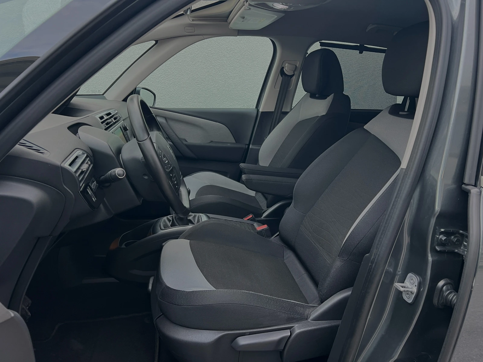 Citroen C4 Picasso 1.6HDi Exclusive   | Mobile.bg   11