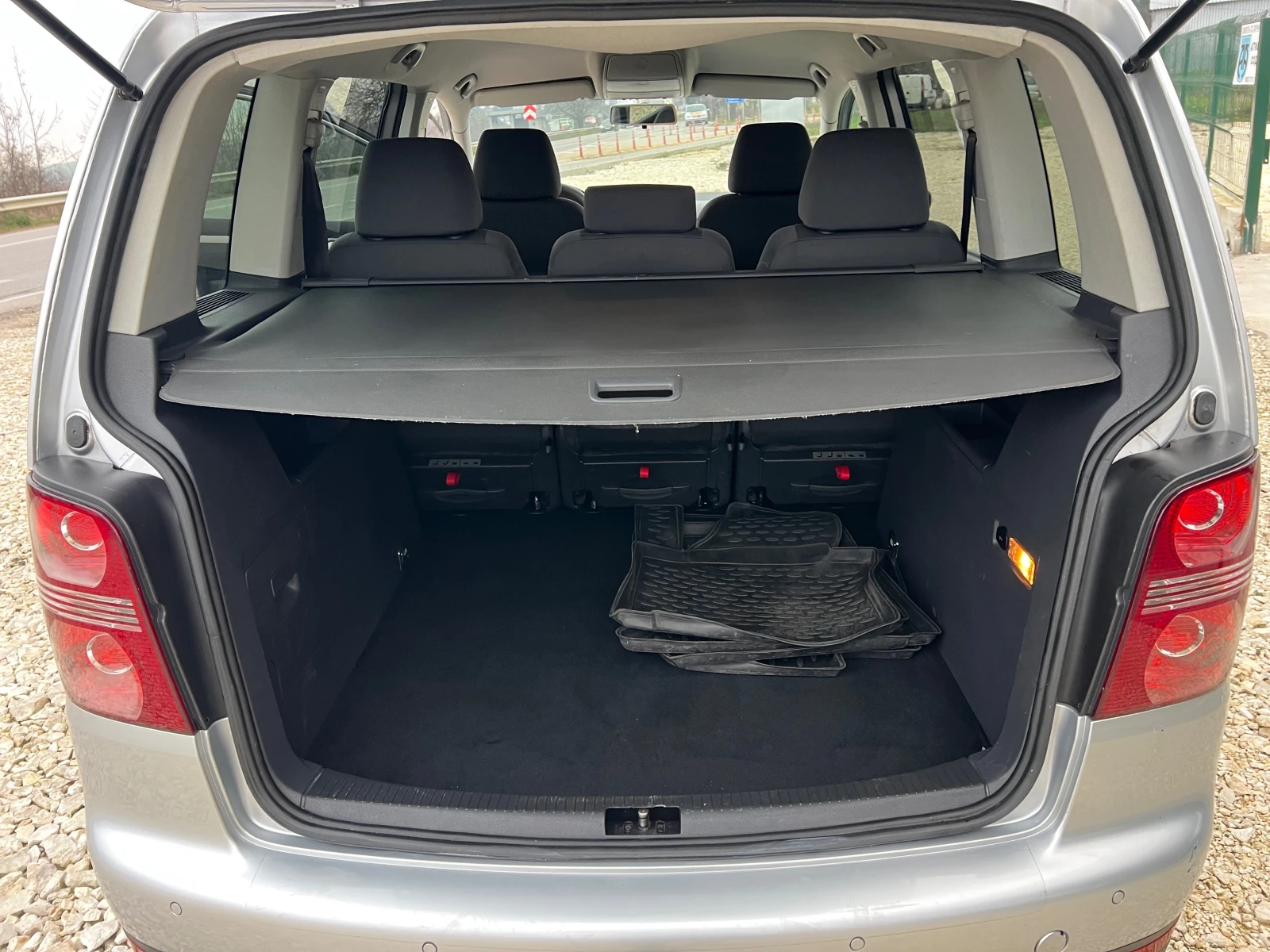 VW Touran 1.9TDi/105p.s-Facelift/Final edition!!!2010g. | Mobile.bg � ����������� 13
