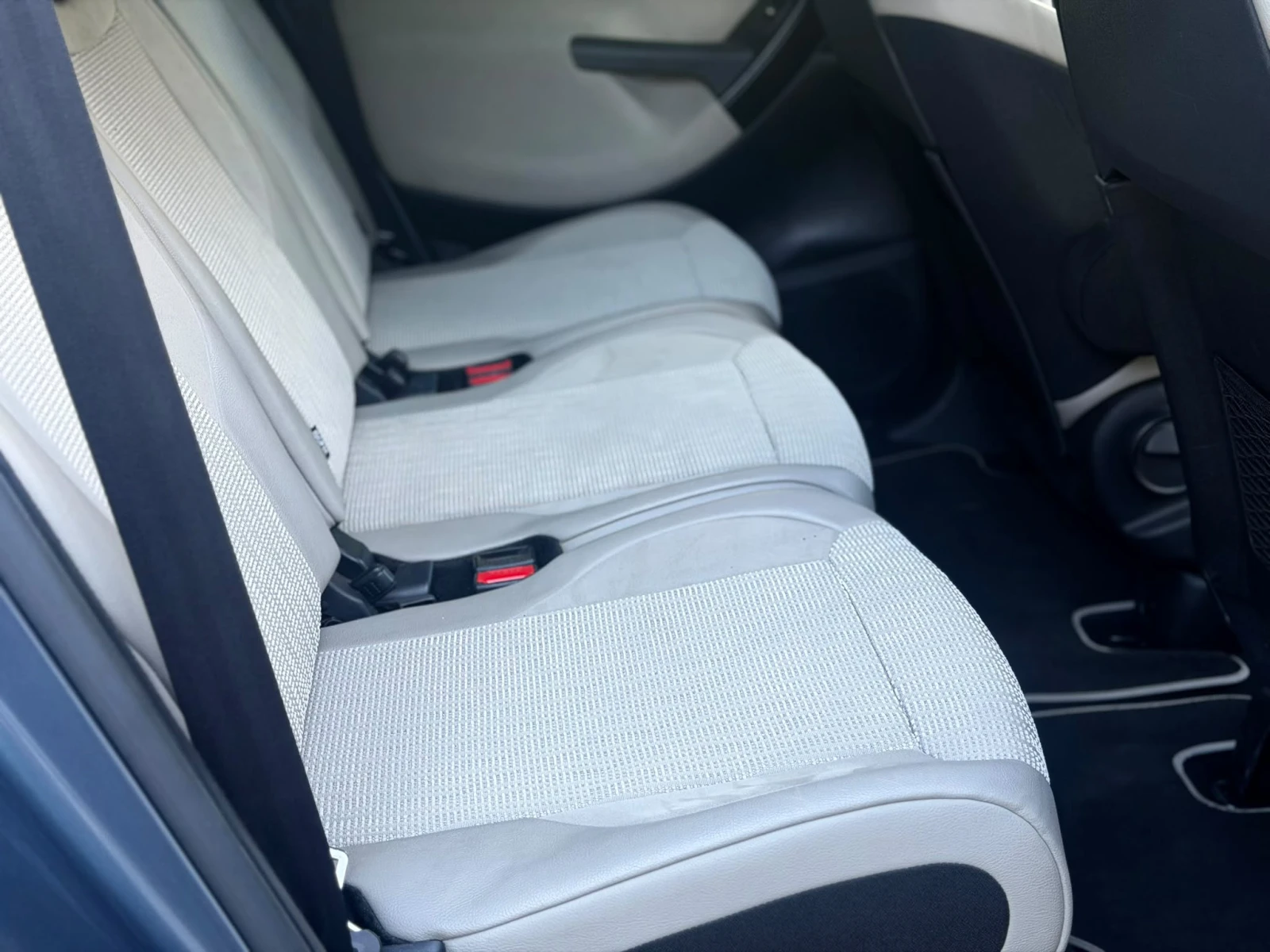 Citroen C4 Picasso Exclusive 100k РЕАЛНИ КМ, снимка 9 - Автомобили и джипове - 55747525
