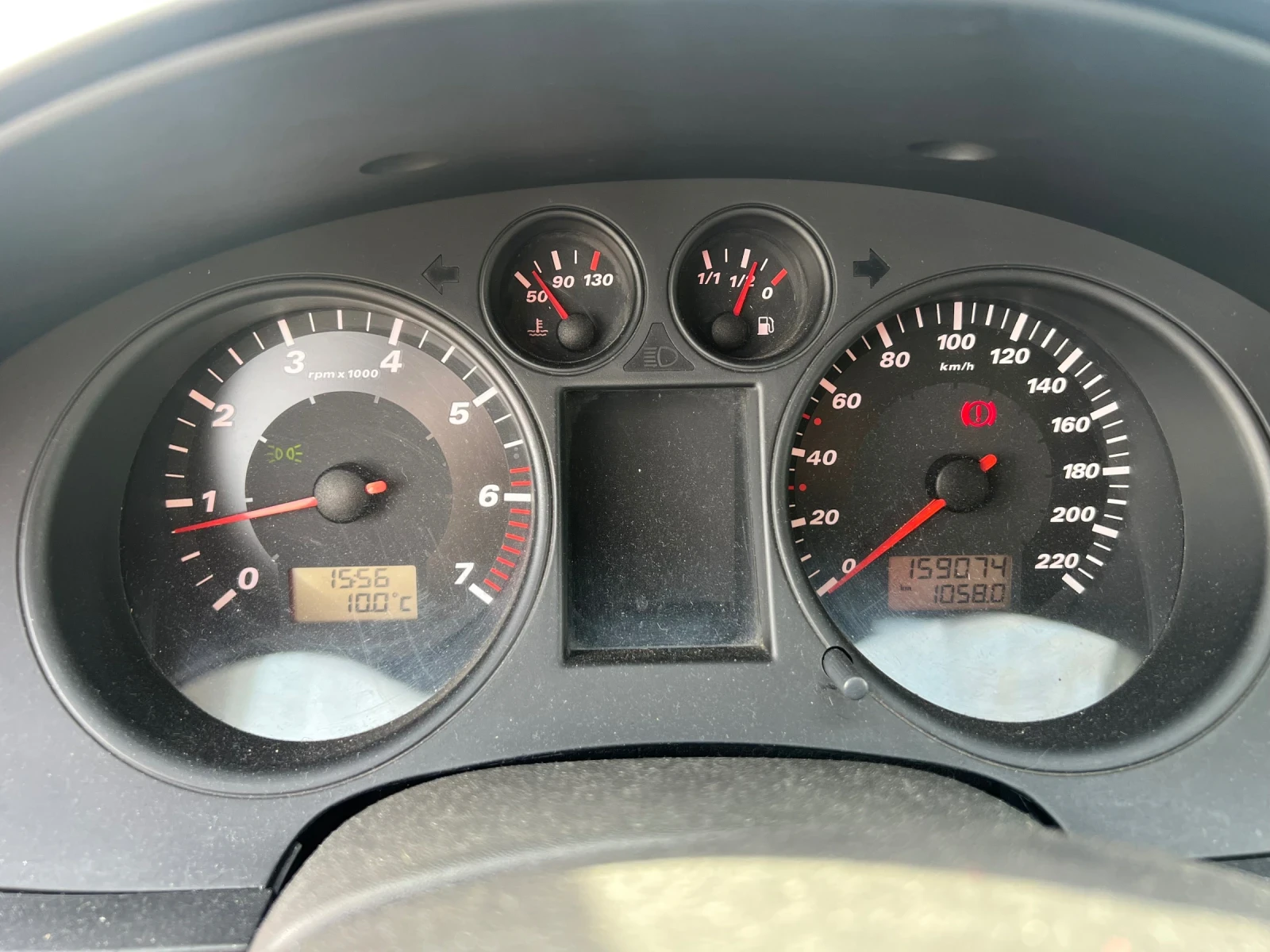 Seat Ibiza, снимка 7 - Автомобили и джипове - 53787324