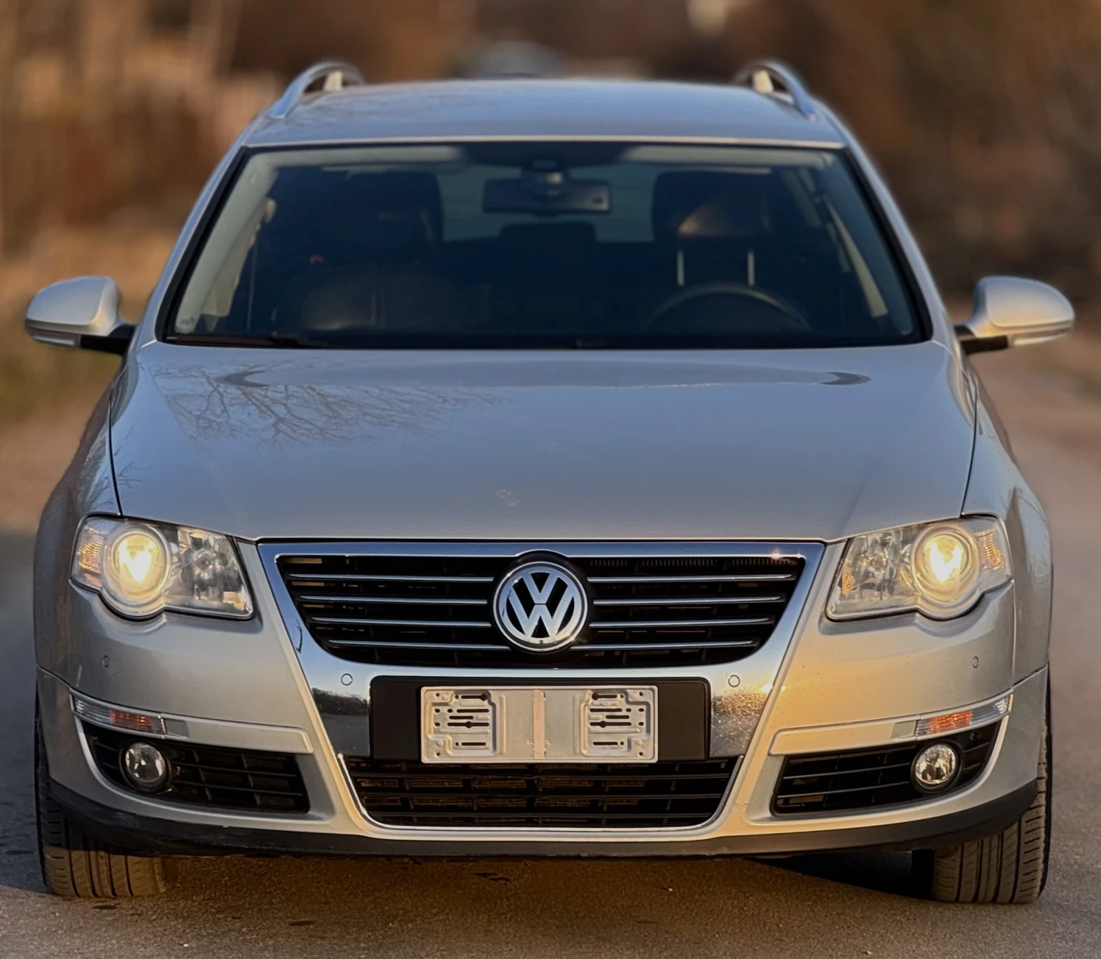 VW Passat 2.0TDI/140кс/2009г, снимка 2 - Автомобили и джипове - 53879367