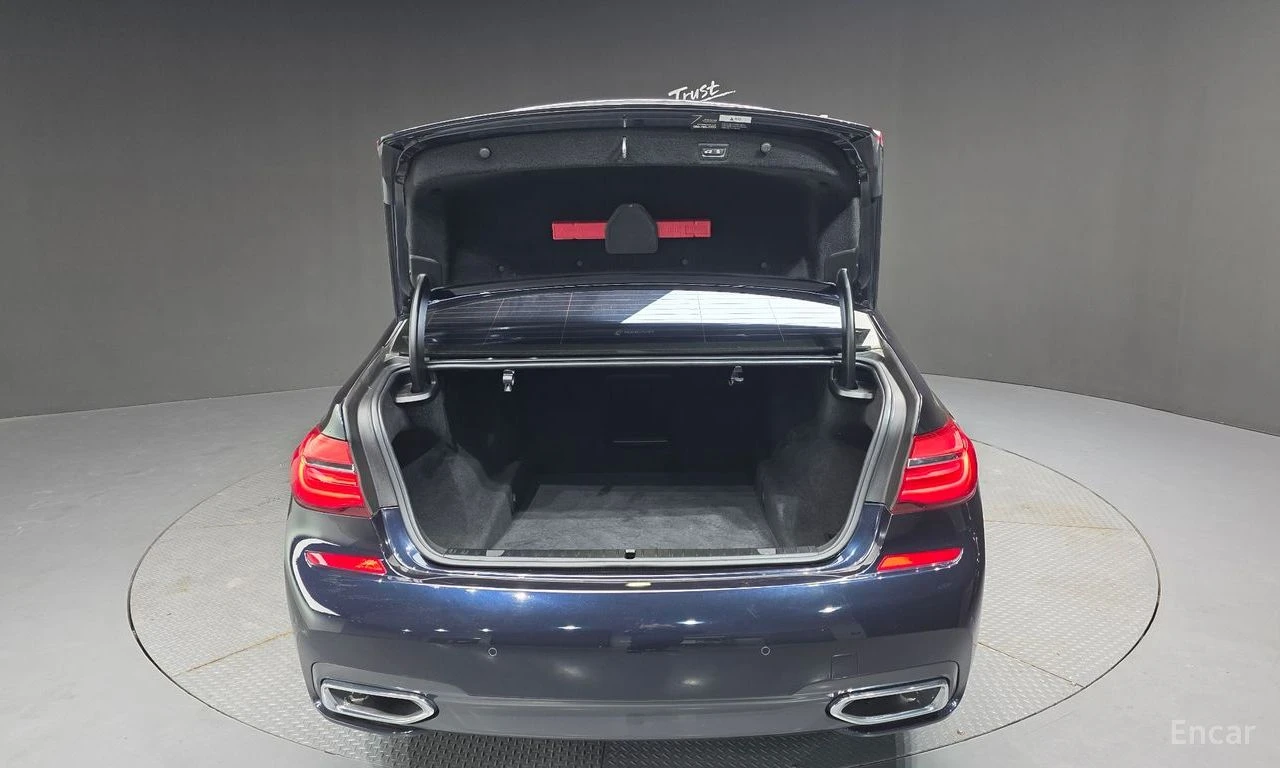 BMW 740 XDRIVE* M SPORT* HEADUP* 360* DIGITAL* PANO* ����� | Mobile.bg � ����������� 17