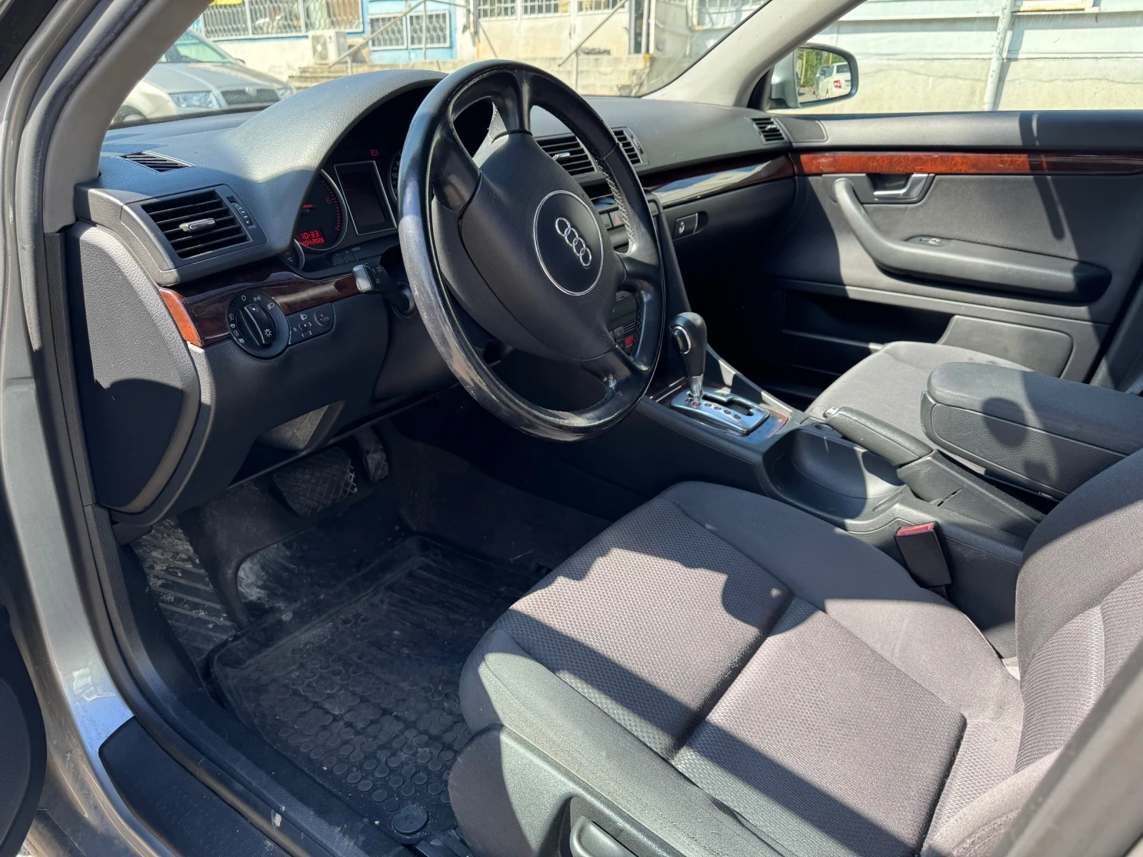 Audi A4 1.9 TDI, снимка 7 - Автомобили и джипове - 54300250