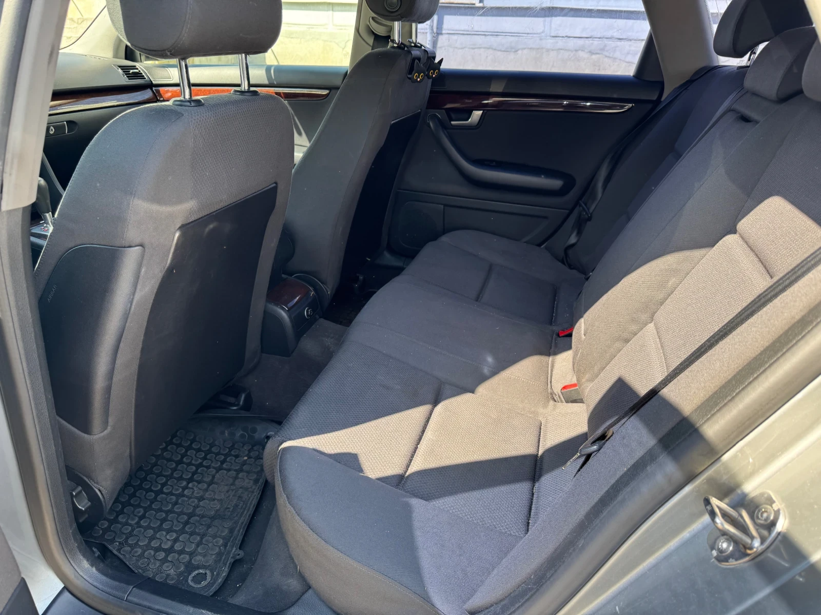 Audi A4 1.9 TDI, снимка 8 - Автомобили и джипове - 54300250