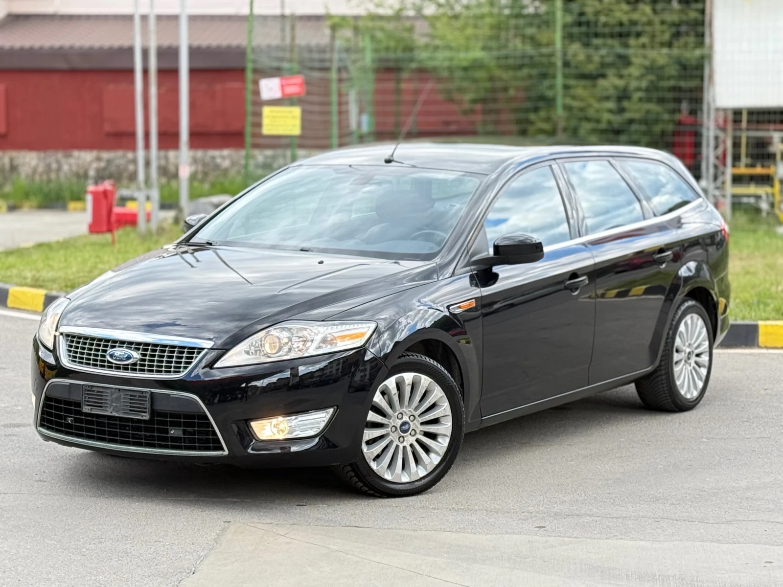 Ford Mondeo 2.0HDI Климатроник/Старт стоп/Подгрев, снимка 2 - Автомобили и джипове - 54348027