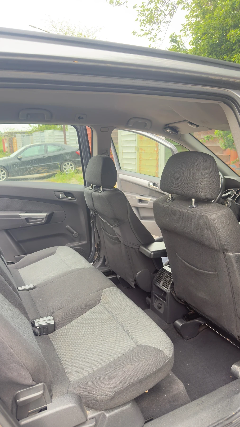 Opel Zafira, снимка 12 - Автомобили и джипове - 54490731