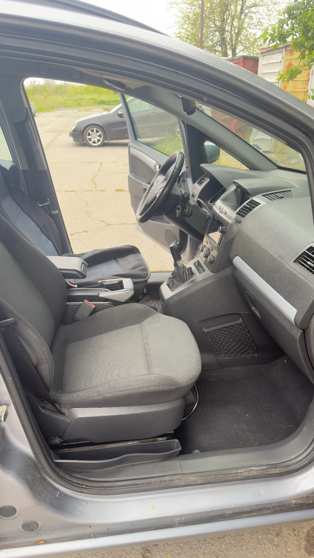 Opel Zafira, снимка 7 - Автомобили и джипове - 54490731