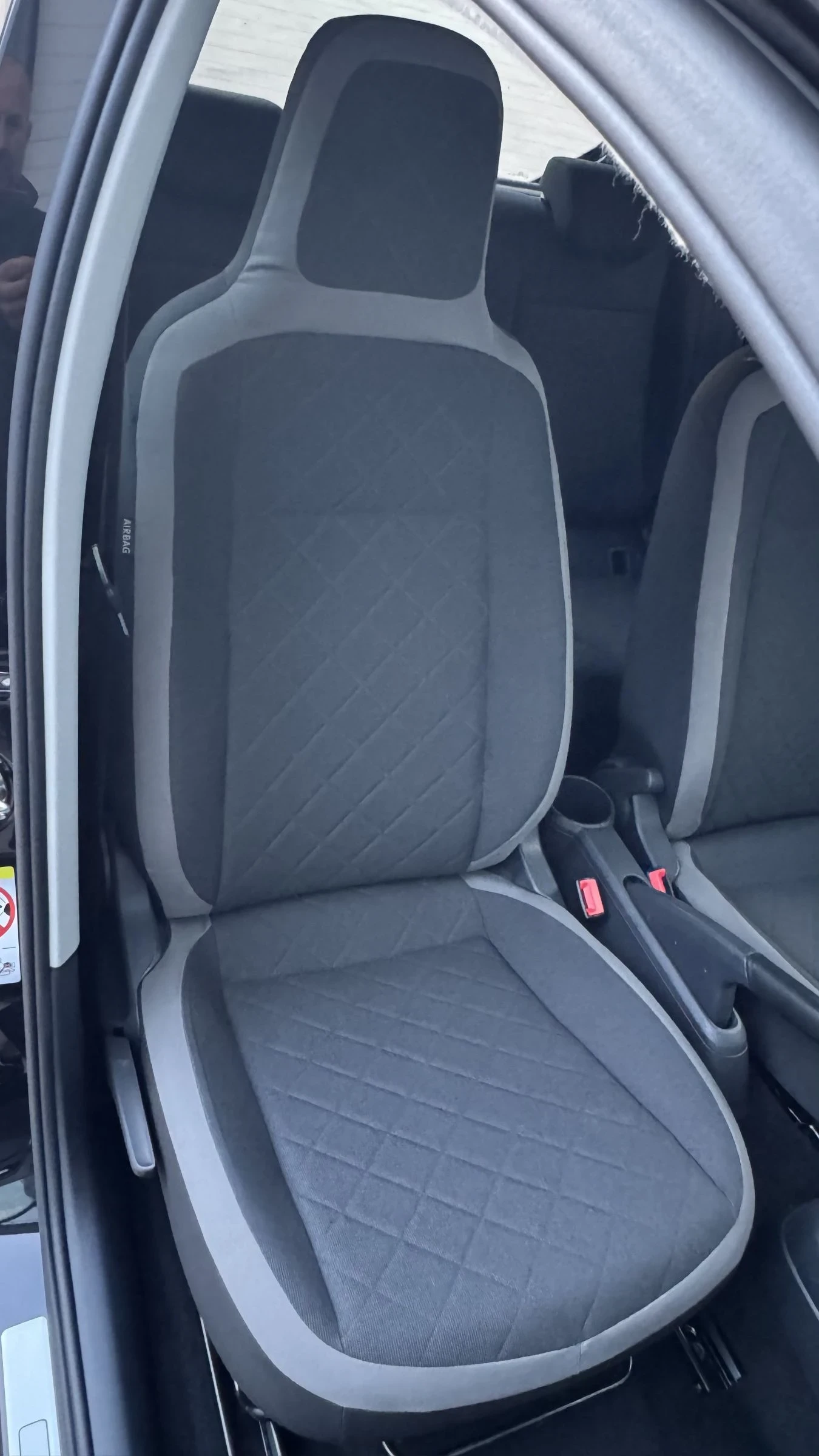 VW Up Валидна Гаранция , снимка 13 - Автомобили и джипове - 54577123