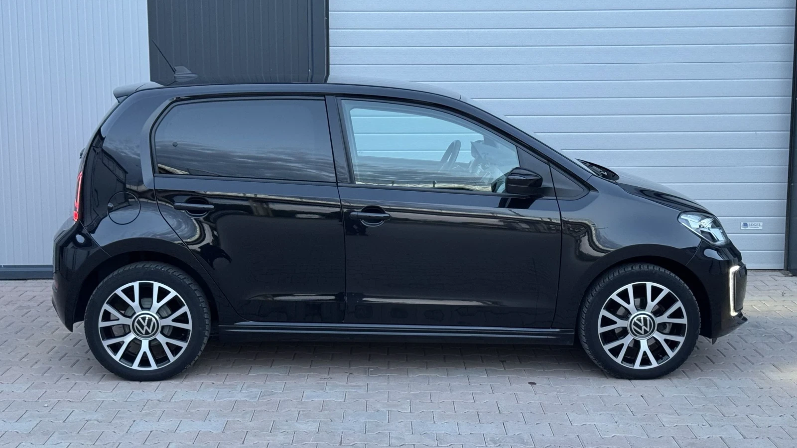 VW Up Валидна Гаранция , снимка 5 - Автомобили и джипове - 54577123