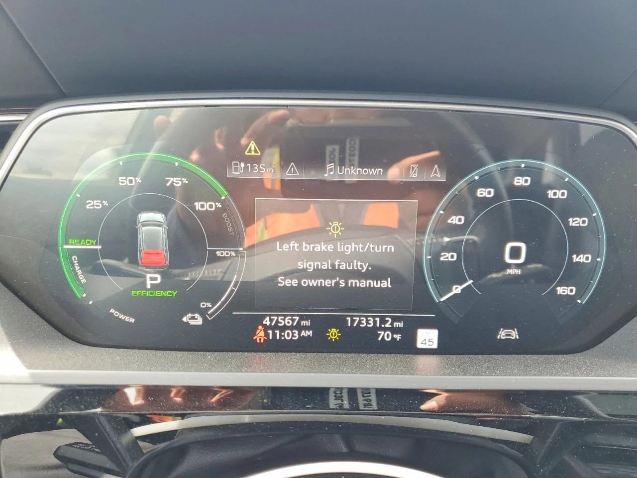 Audi E-Tron Prestige, снимка 9 - Автомобили и джипове - 54599505