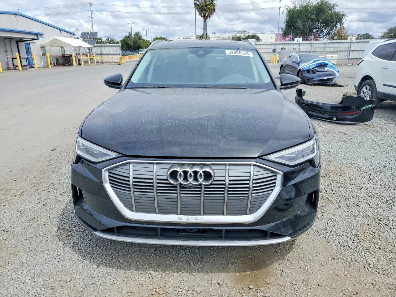Audi E-Tron Prestige, снимка 5 - Автомобили и джипове - 54599505