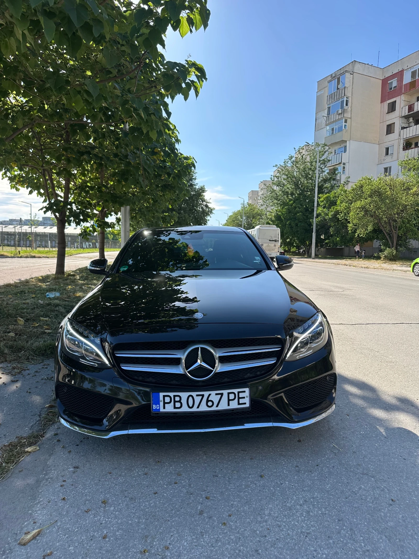 Mercedes-Benz C 220 AMG Bluetech, снимка 2 - Автомобили и джипове - 54721839