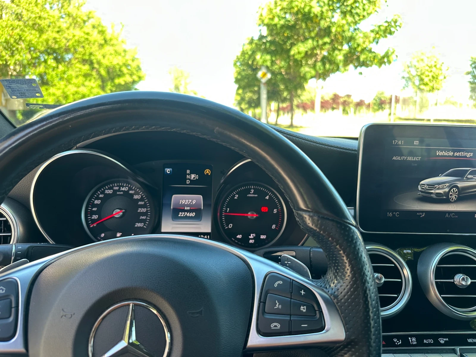Mercedes-Benz C 220 AMG Bluetech, снимка 8 - Автомобили и джипове - 54721839