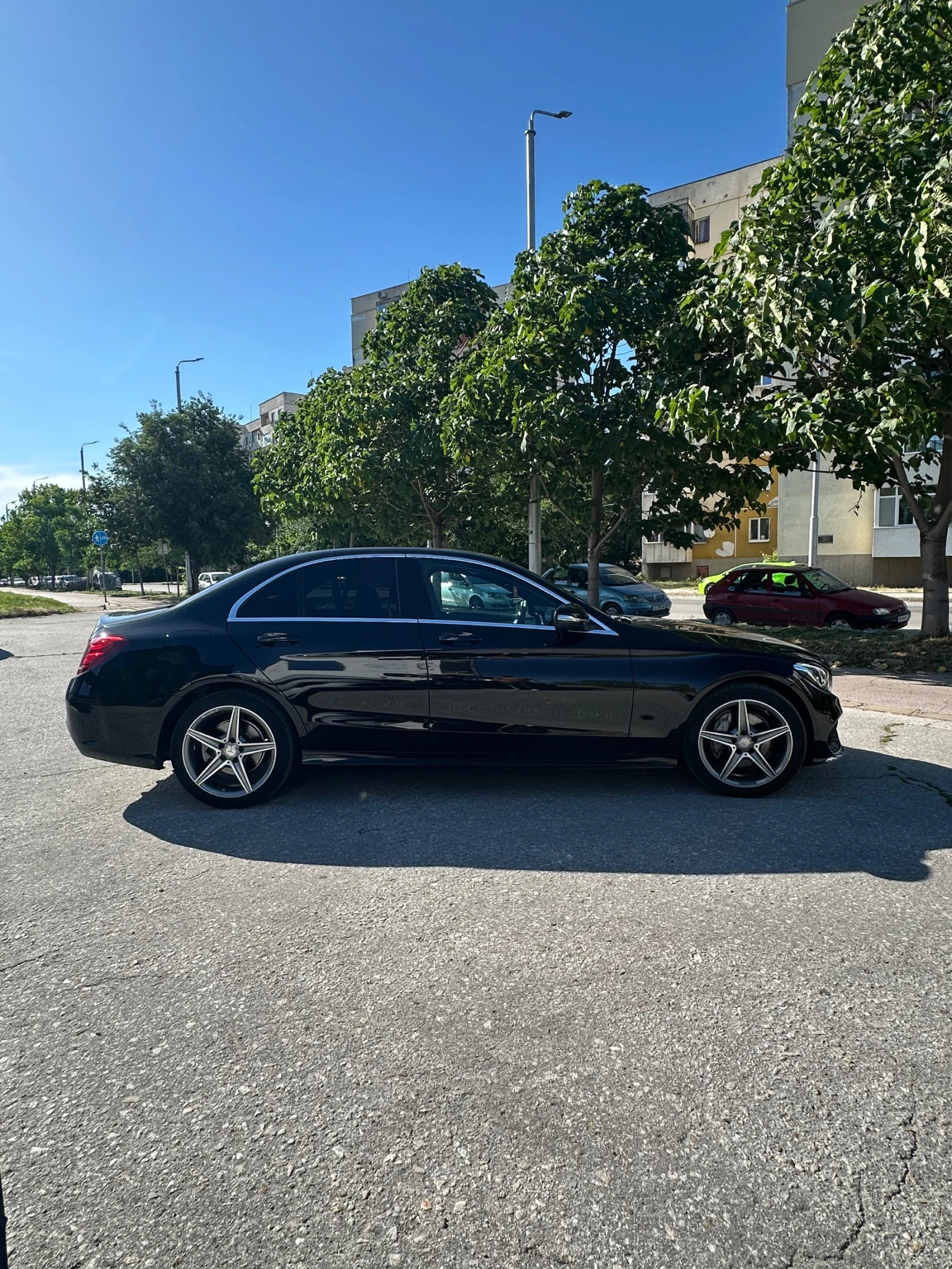 Mercedes-Benz C 220 AMG Bluetech, снимка 3 - Автомобили и джипове - 54721839