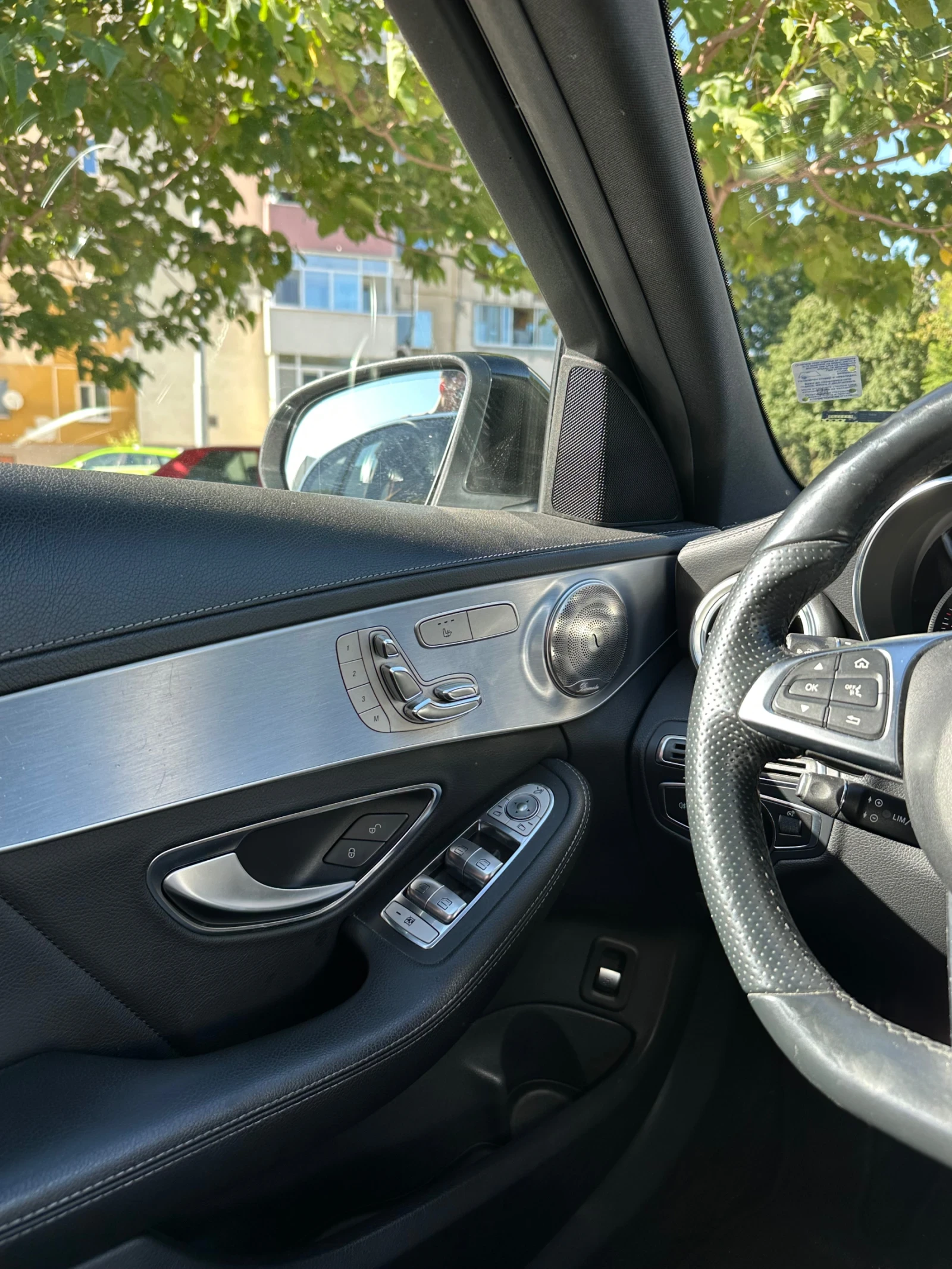 Mercedes-Benz C 220 AMG Bluetech, снимка 7 - Автомобили и джипове - 54721839
