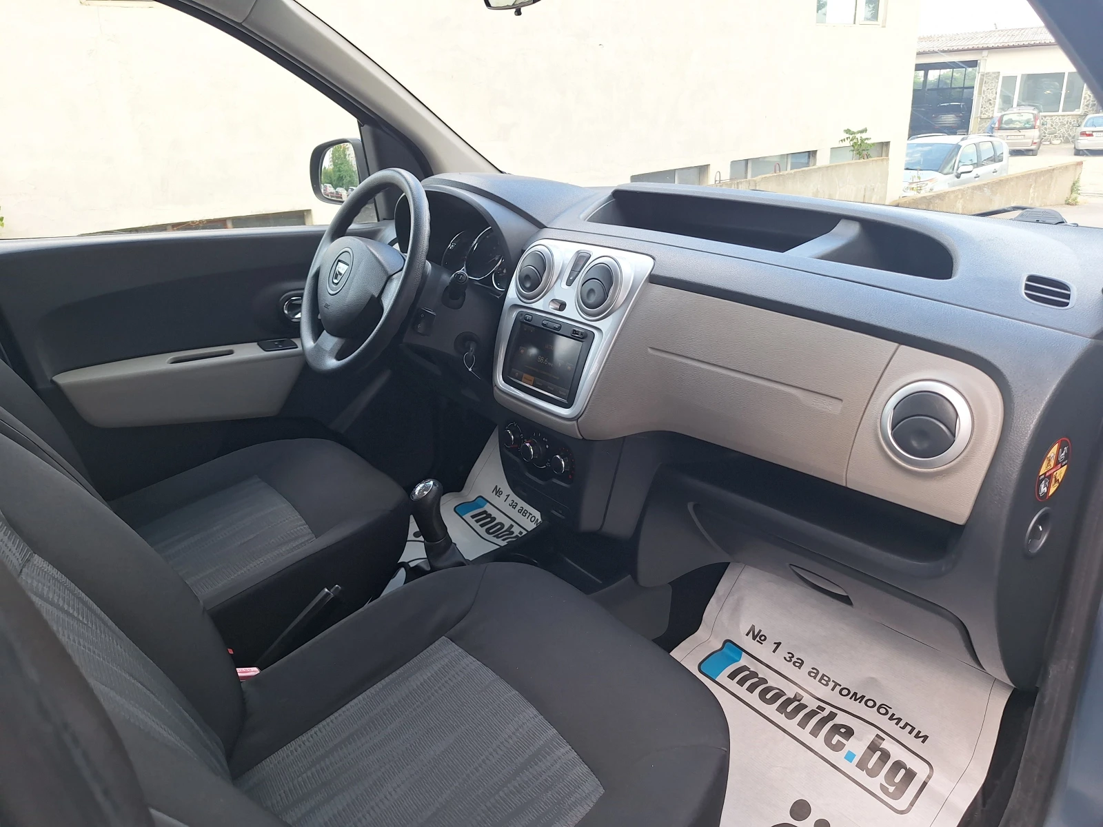 Dacia Dokker 1.5dci 90kc, снимка 12 - Автомобили и джипове - 55124342