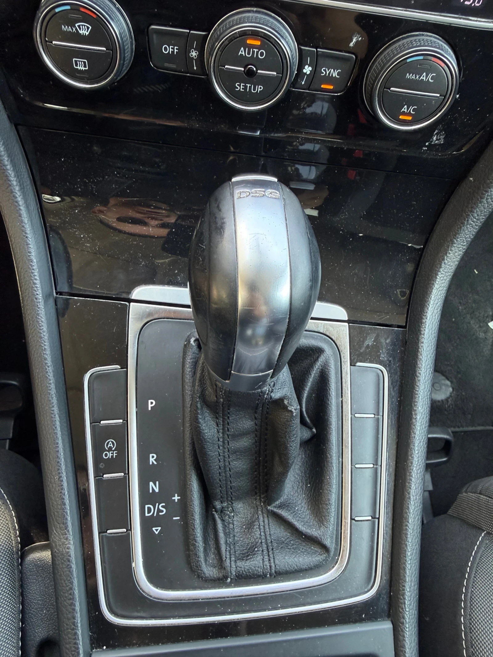 VW Golf, снимка 10 - Автомобили и джипове - 55812295