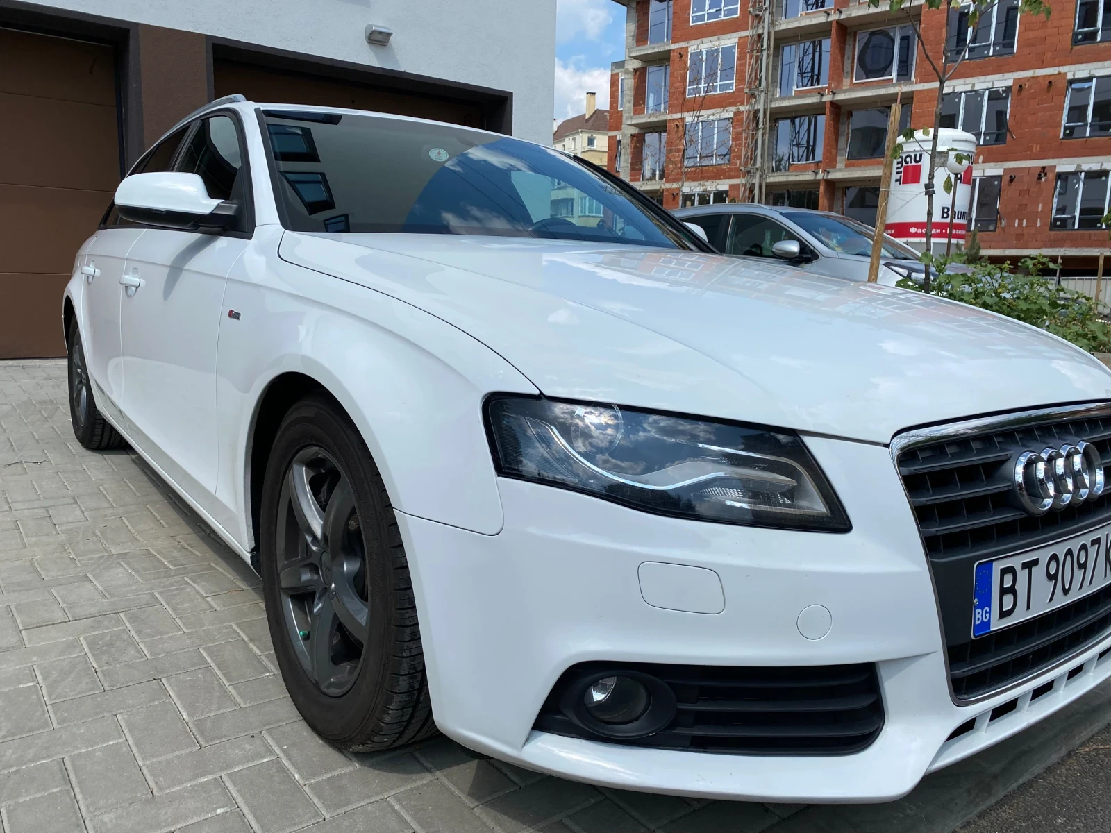 Audi A4, снимка 4 - Автомобили и джипове - 56120594