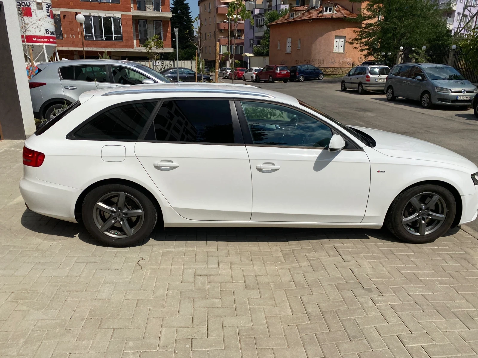 Audi A4, снимка 5 - Автомобили и джипове - 56120594