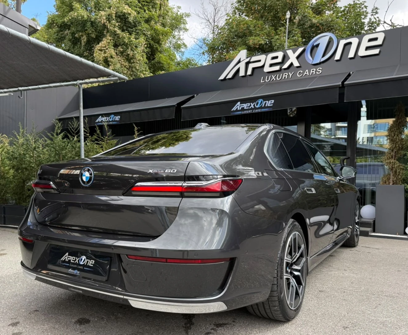 BMW i7 60/XDRIVE/B&W/THEATER/MASSAGE/360, снимка 6 - Автомобили и джипове - 56208589