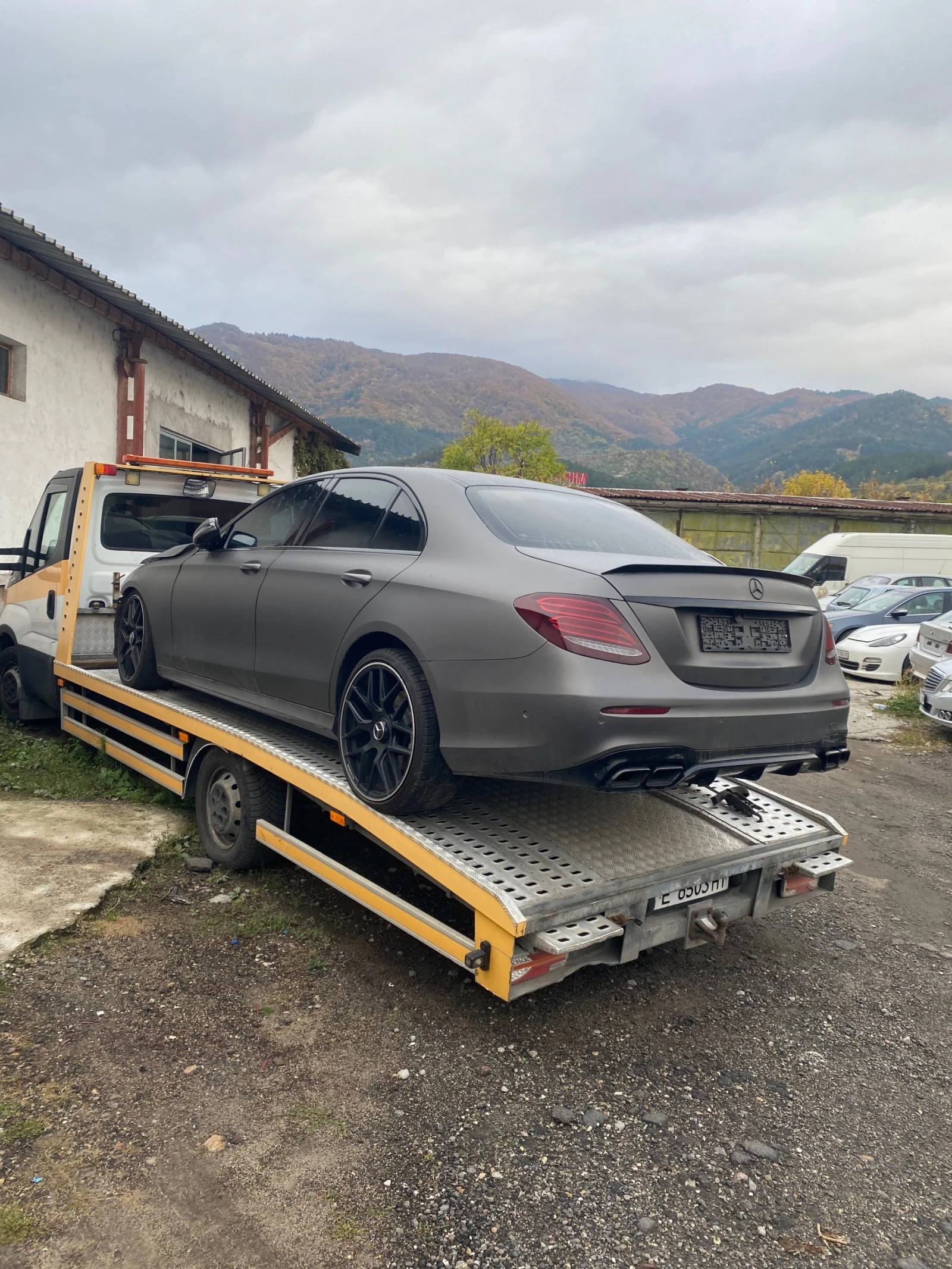 Mercedes-Benz E 350 Amg, снимка 3 - Автомобили и джипове - 56641345