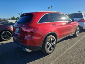 Mercedes-Benz GLC 300 * 4Matic* PANO* KEYLESS GO* BLIND SPOT, снимка 4