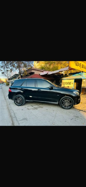 Обява за продажба на Mercedes-Benz ML 350 автомобилът е на пружина ~34 700 лв. - изображение 3