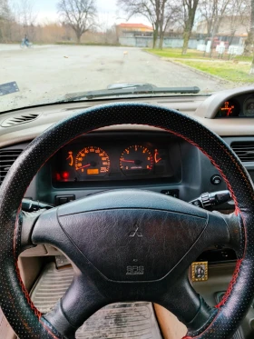 Mitsubishi Pajero sport 2.5tdi - 6000 € / 11734.98 лв. - 56126584 7