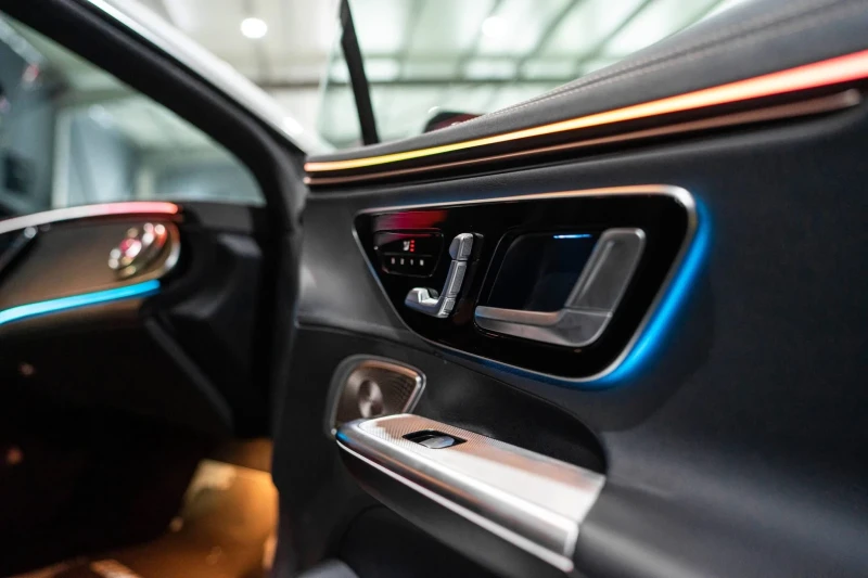 Mercedes-Benz EQE 350 LUXURY LINE  BURMEISTER ЛИЗИНГ 100%, снимка 13 - Автомобили и джипове - 52999689