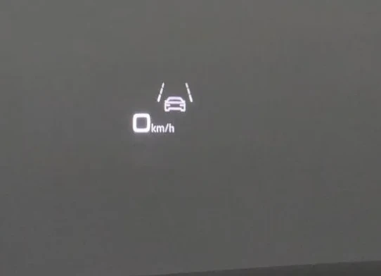 Audi Q8 Quattro* Premium* АвтоКредит* (ЦЕНА ДО БГ), снимка 14 - Автомобили и джипове - 53577085