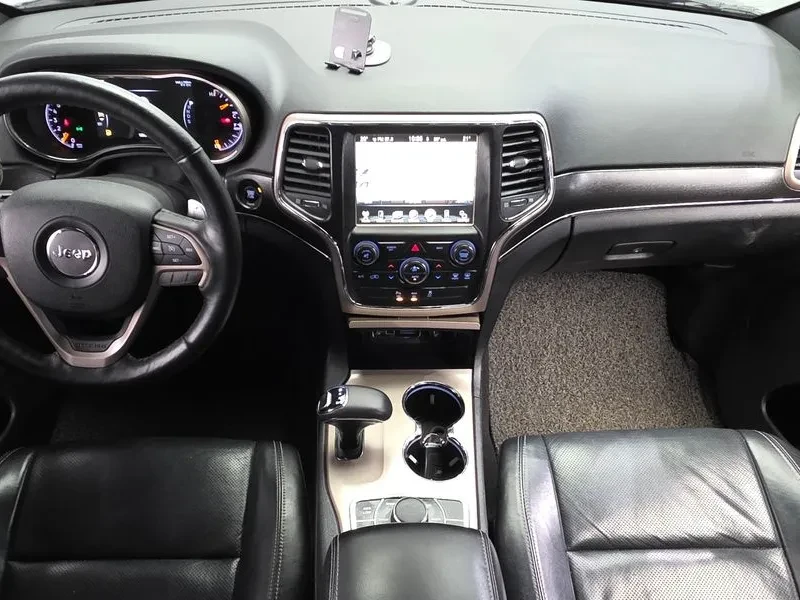 Jeep Cherokee 3.6 AWD - ���� 30% ����� | Mobile.bg � ����������� 14