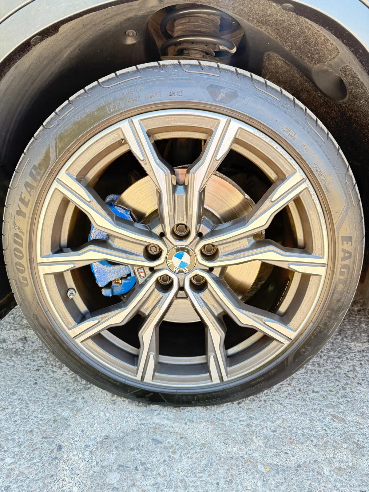 BMW X1 xDrive 25D - изображение 4