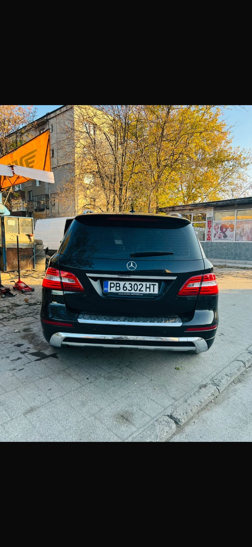 Mercedes-Benz ML 350 автомобилът е на пружина - изображение 3