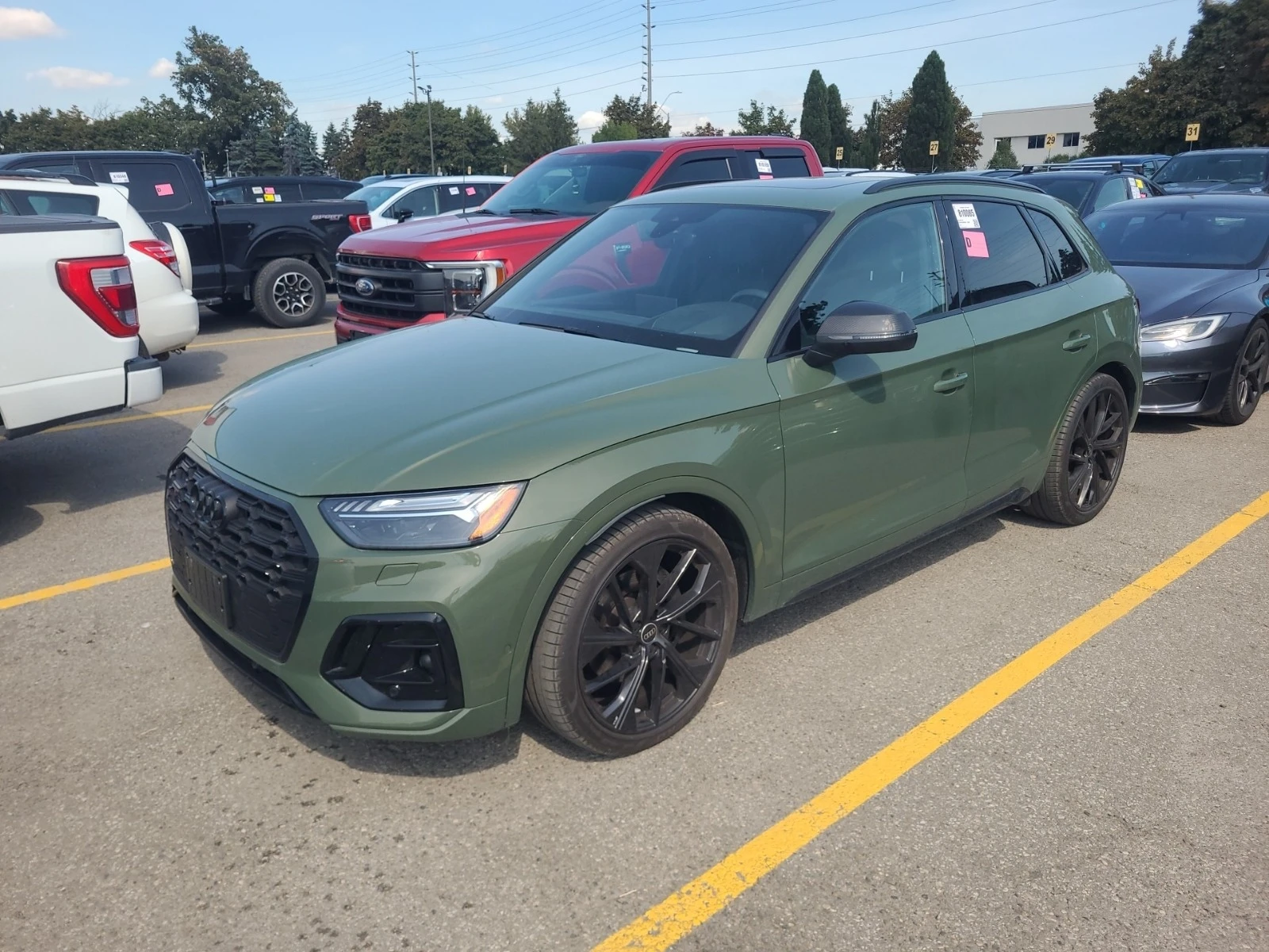 Audi SQ5 TECHNIK* CARFAX* АВТОФИНАНСИРАНЕ* Цена до България - изображение 2