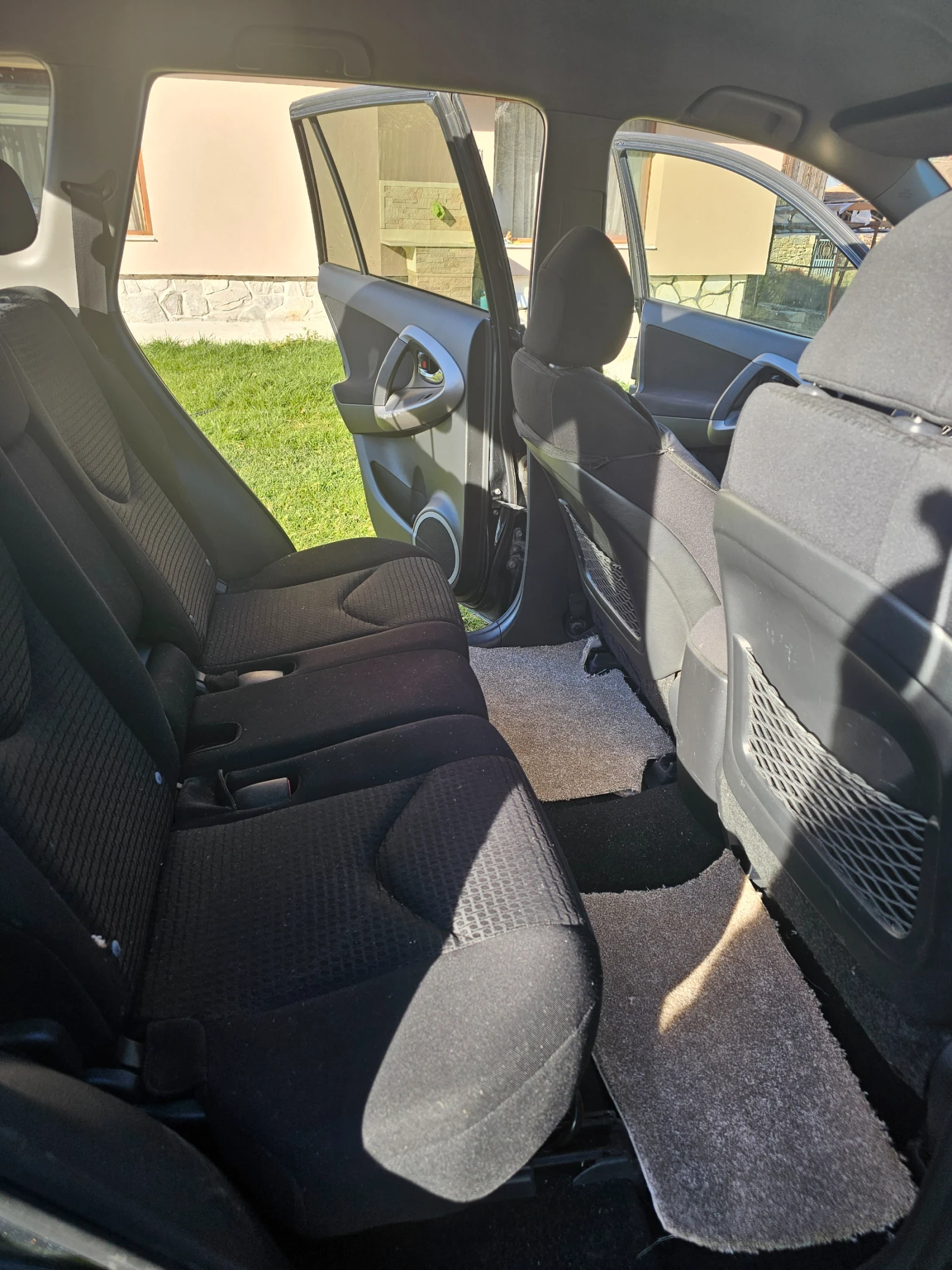 Toyota Rav4 | Mobile.bg � ����������� 7