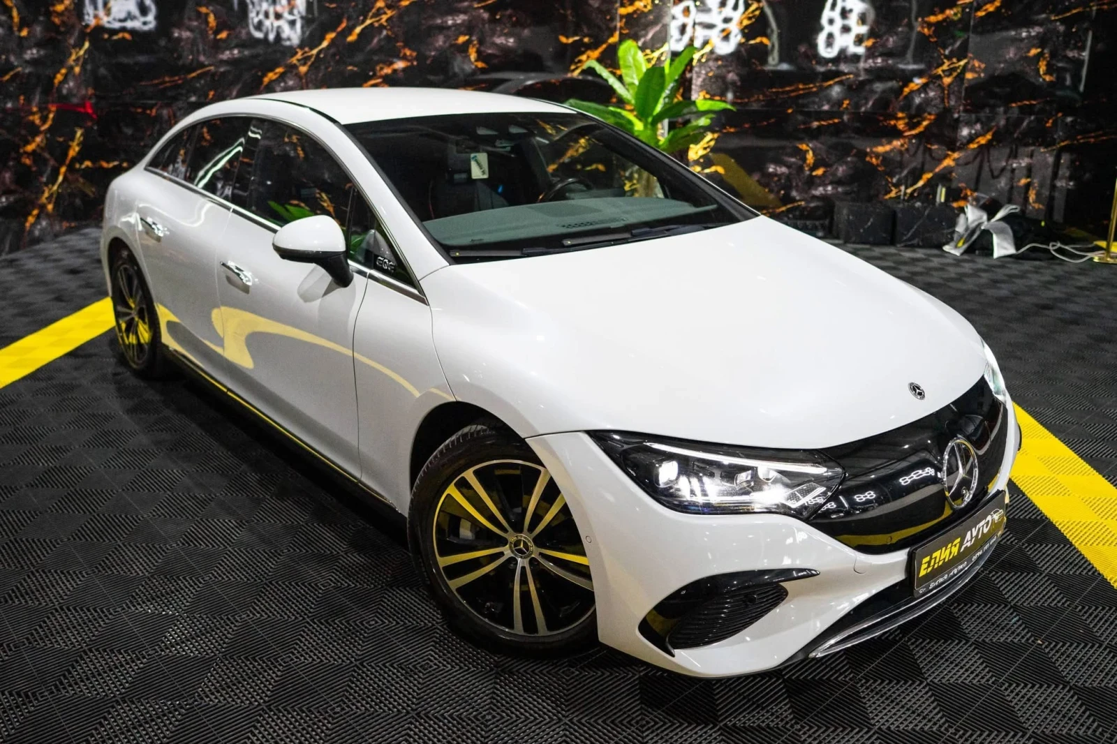 Mercedes-Benz EQE 350 LUXURY LINE  BURMEISTER ������ 100% | Mobile.bg � ����������� 5