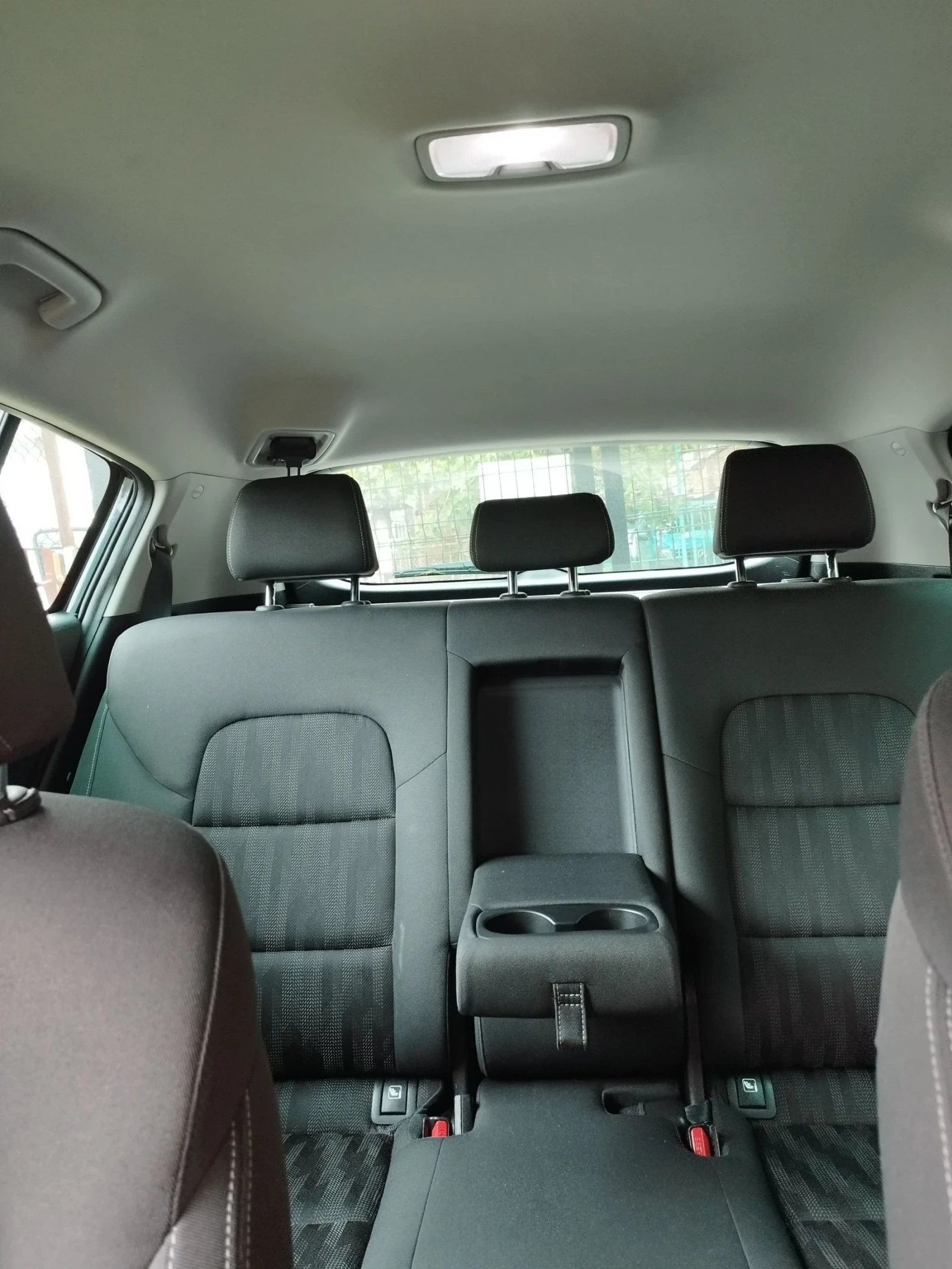 Kia Sportage 1.7CRDI | Mobile.bg � ����������� 10