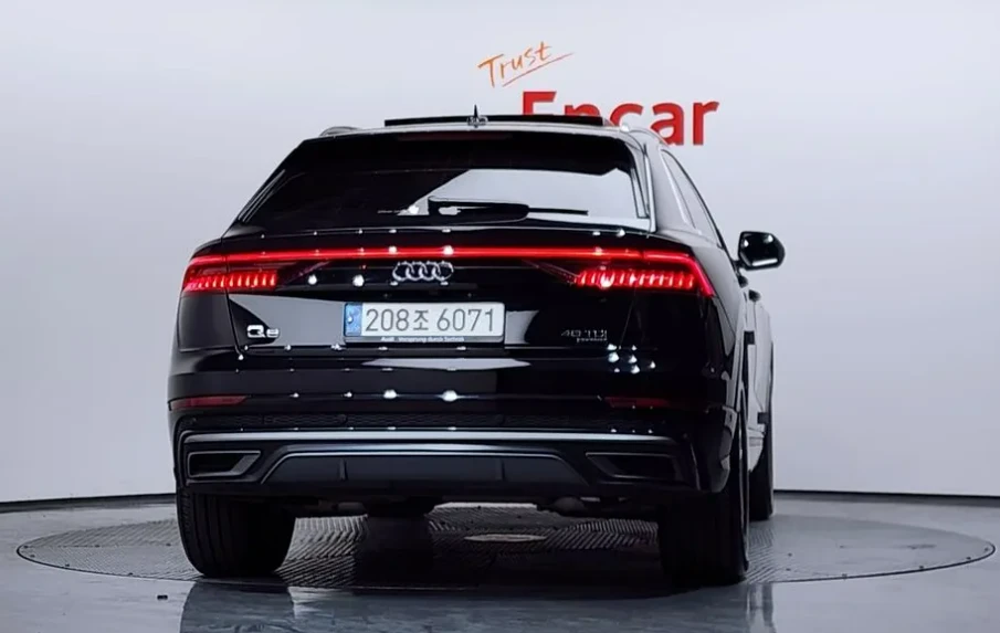 Audi Q8 Quattro* Premium* АвтоКредит* (ЦЕНА ДО БГ) - изображение 4