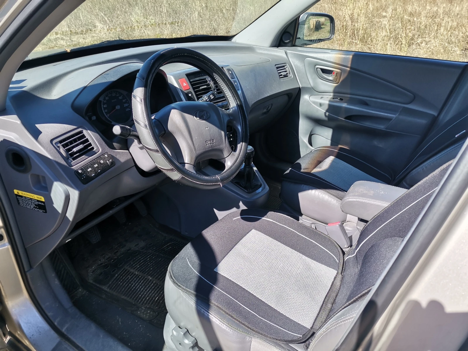Hyundai Tucson, снимка 4 - Автомобили и джипове - 53803511