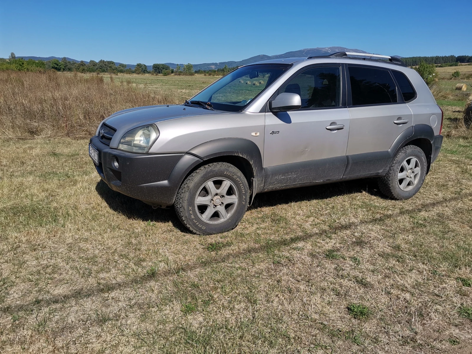 Hyundai Tucson, снимка 2 - Автомобили и джипове - 53803511