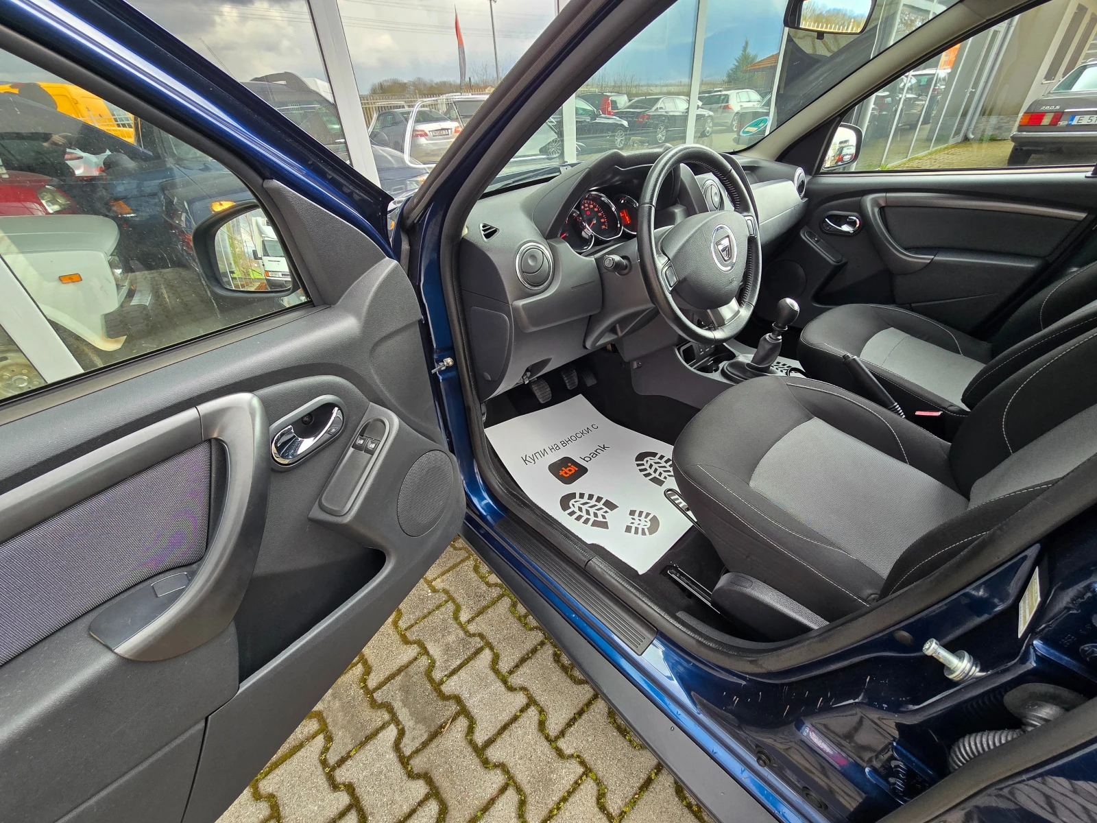 Dacia Duster 111000км!!EURO6!!GERMANY!!, снимка 9 - Автомобили и джипове - 54019145