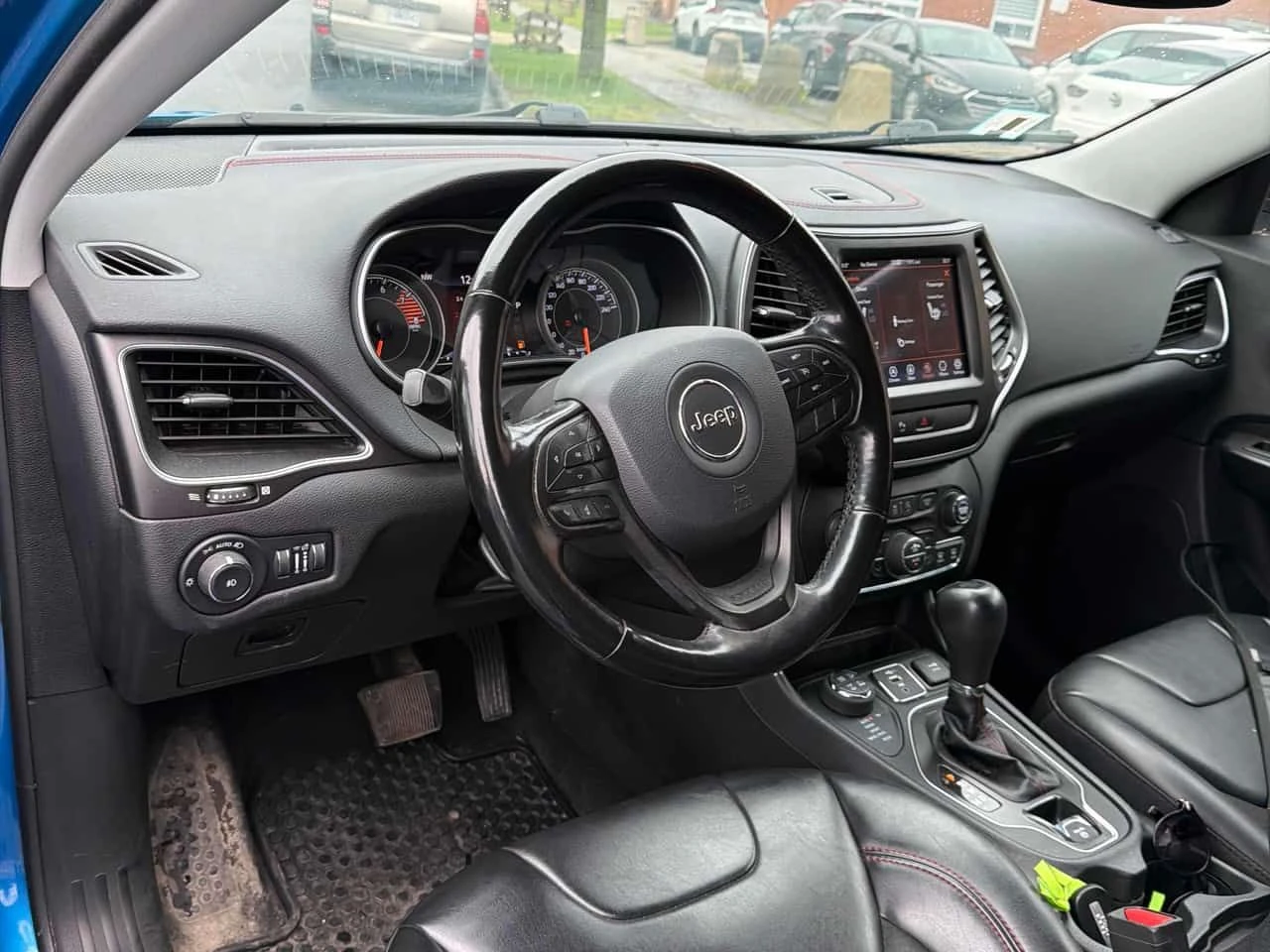 Jeep Cherokee * TRAILHAWK * 2 КЛЮЧА * ПОДГРЕВИ * CARFAX, снимка 5 - Автомобили и джипове - 54755557