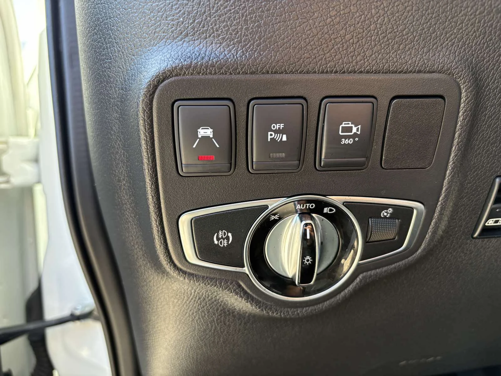 Mercedes-Benz X-Klasse 250d 76000km!, снимка 13 - Автомобили и джипове - 55218173