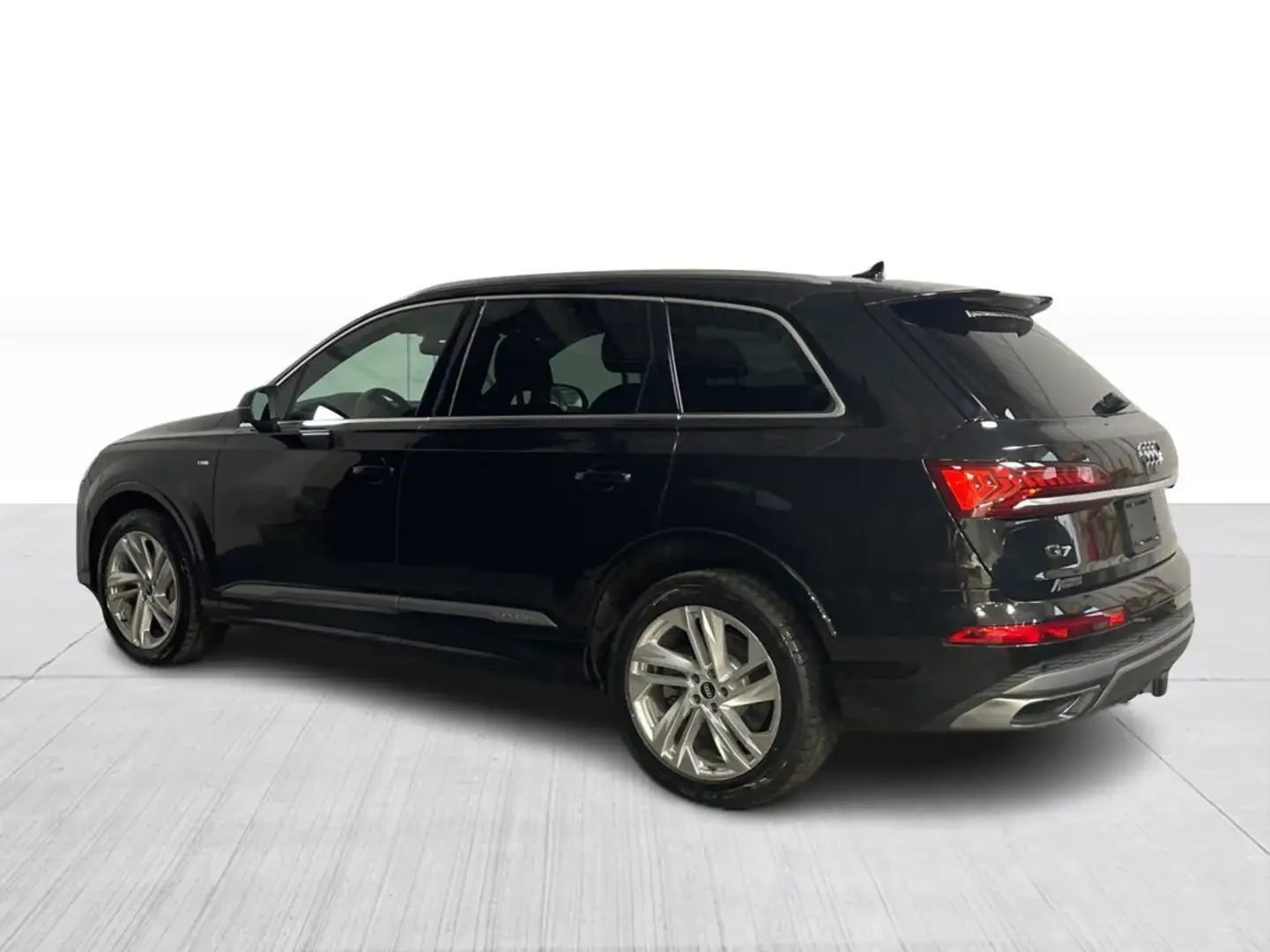 Audi Q7 55TFSI* MATRIX* S* LINE* 360КАМЕРА* МЪРТВА* ТОЧКА, снимка 4 - Автомобили и джипове - 55976936