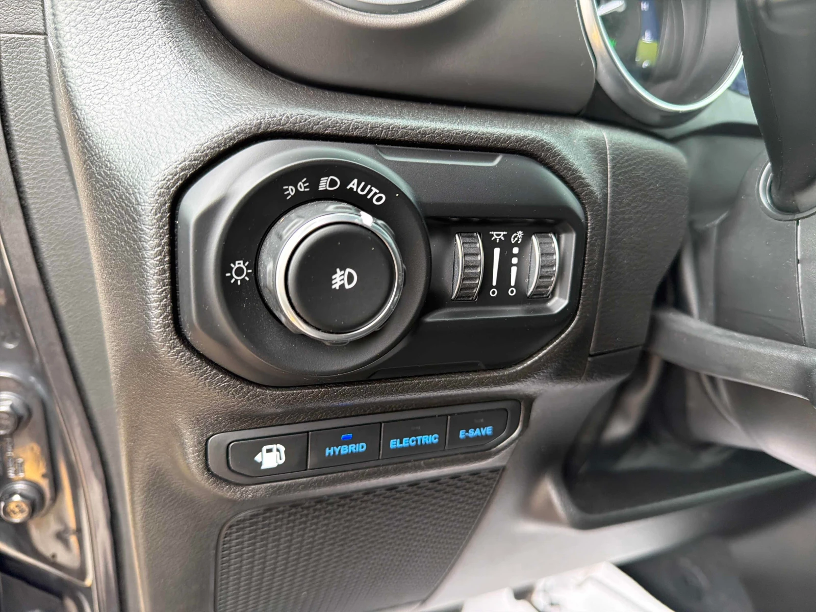 Jeep Wrangler * Unlimited Rubicon * CARFAX * ����� �� ���������� | Mobile.bg � ����������� 16