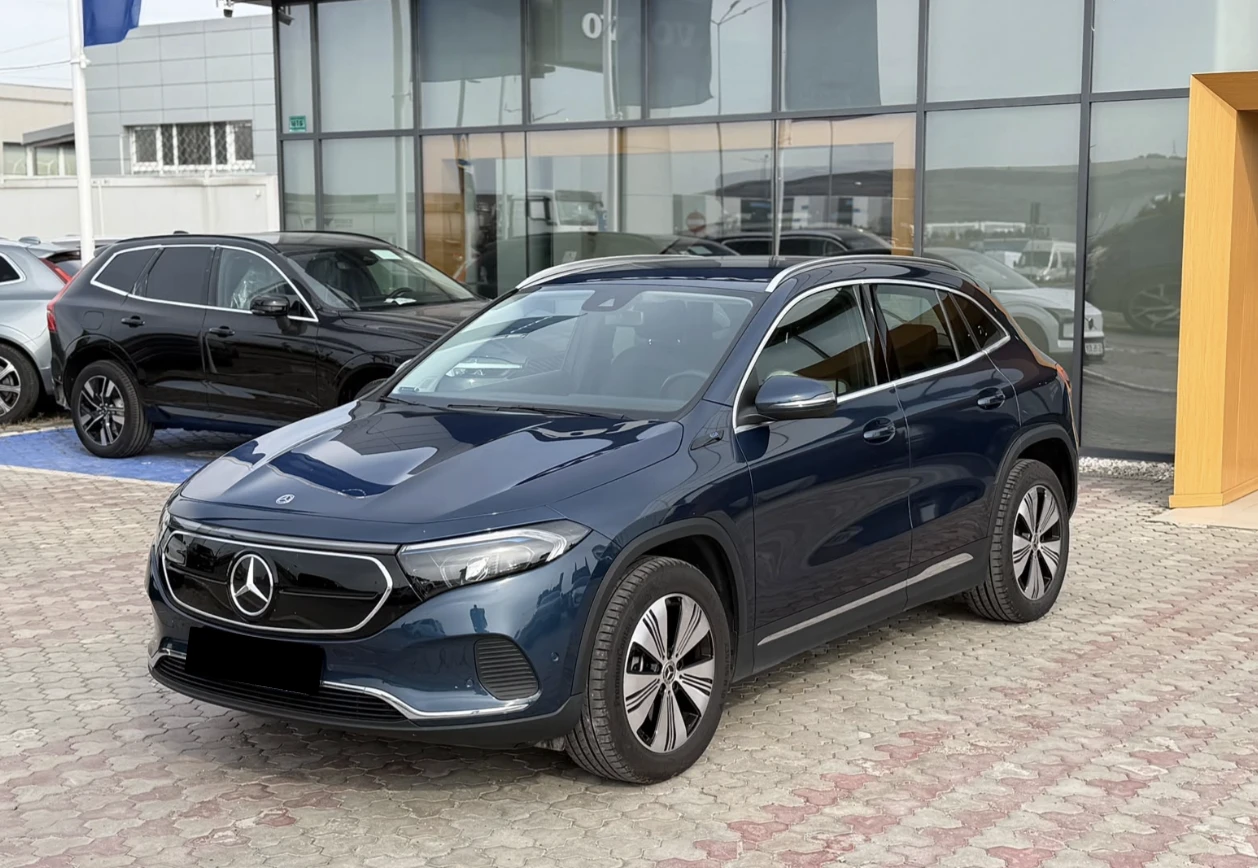 Mercedes-Benz EQA 400 4Matic/Мъртъв ъгъл/Дигитално