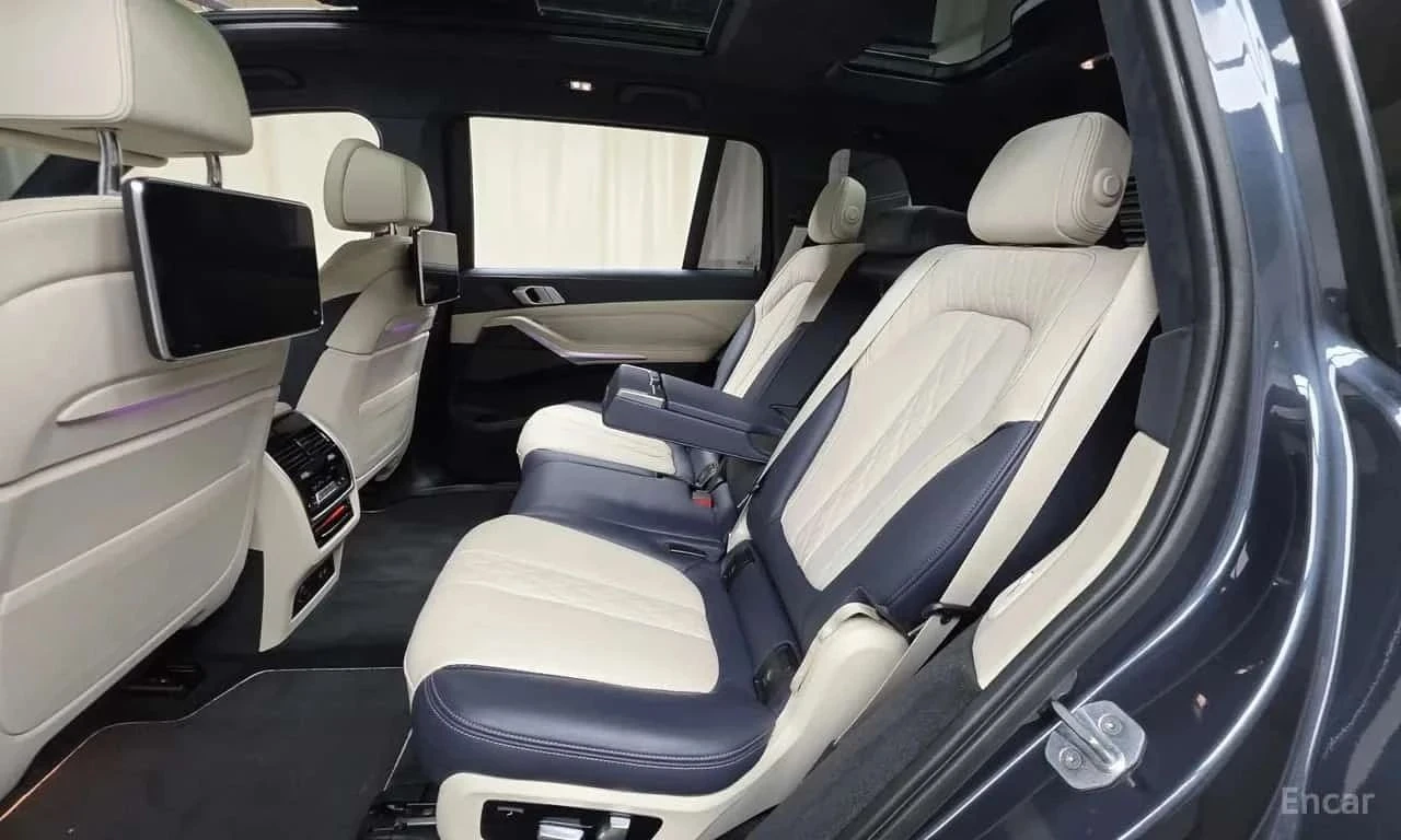 BMW X7, снимка 13 - Автомобили и джипове - 56685578