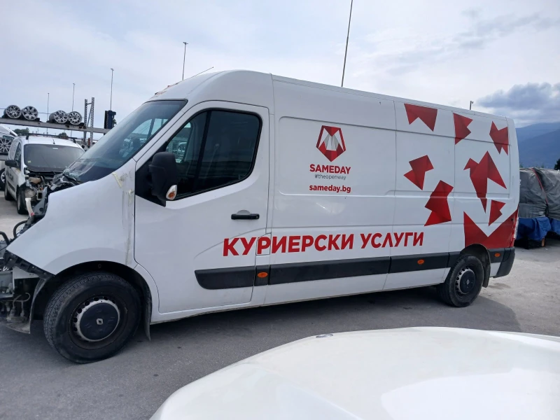 Renault Master 2.3dci 170hp, снимка 12 - Бусове и автобуси - 47926610