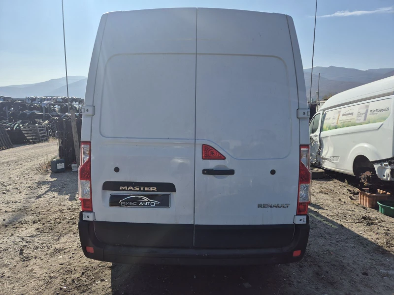 Renault Master 2.3dci 170hp, снимка 5 - Бусове и автобуси - 47926610